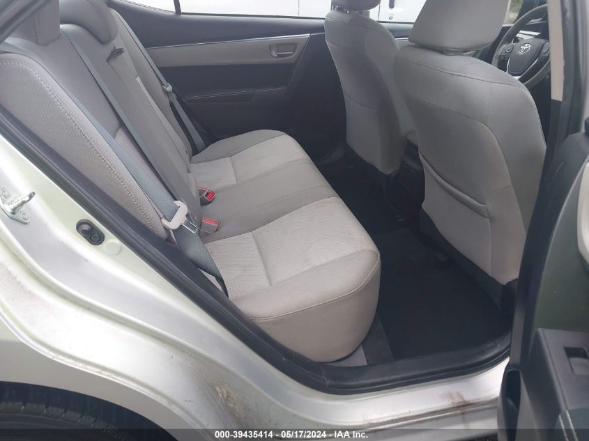 2015 Toyota Corolla Le VIN: 5YFBURHE9FP258713 Lot: 39435414