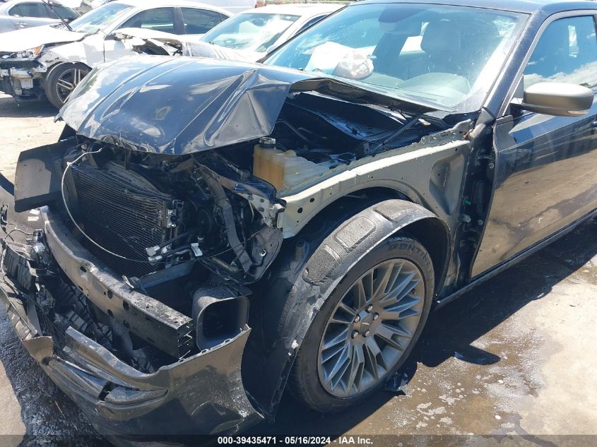 2014 Chrysler 300C John Varvatos Limited Edition VIN: 2C3CCADG9EH238440 Lot: 39435471