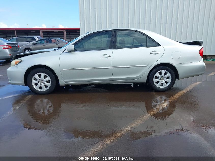 2004 Toyota Camry Le V6/Xle V6 VIN: JTDBF32K240155355 Lot: 39435690