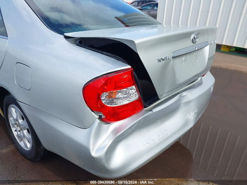 2004 Toyota Camry Le V6/Xle V6 VIN: JTDBF32K240155355 Lot: 39435690