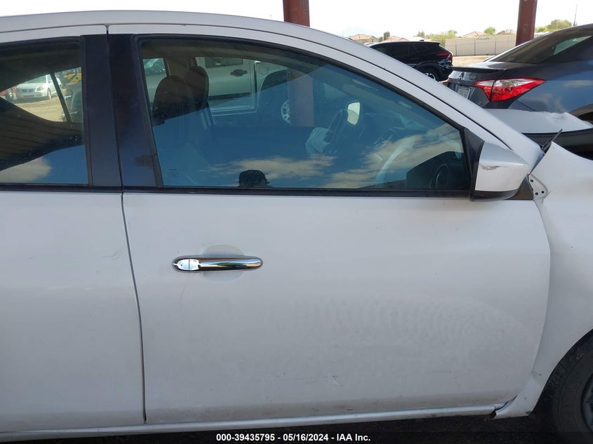 2019 Nissan Versa 1.6 Sv VIN: 3N1CN7AP8KL805952 Lot: 39435795