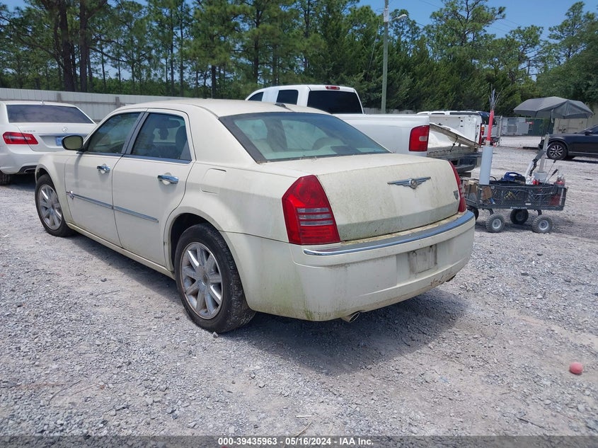 2007 Chrysler 300C VIN: 2C3KA63H17H806420 Lot: 39435963