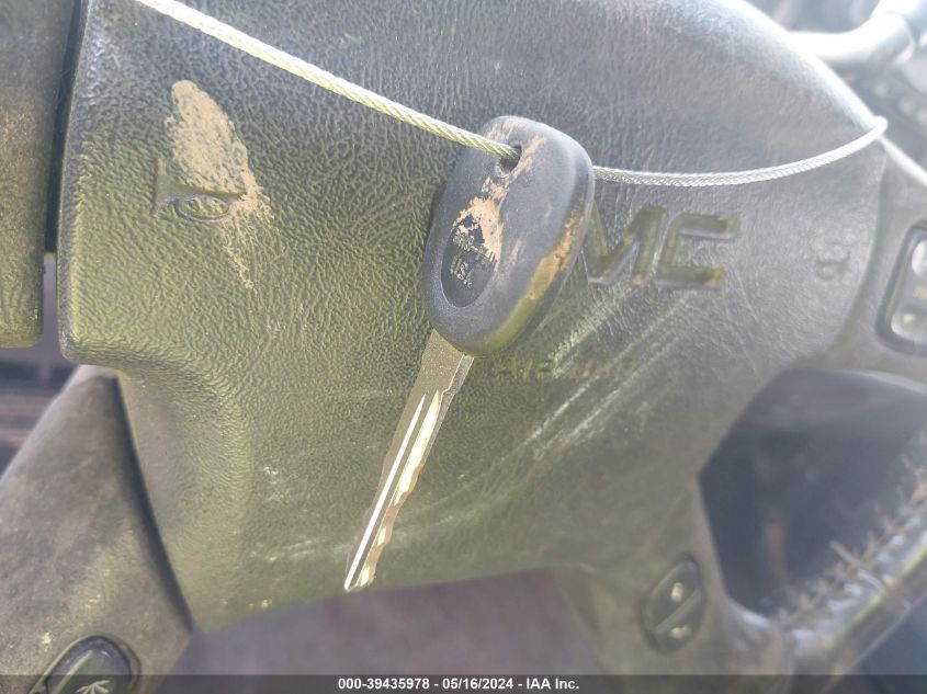 2007 GMC Sierra 1500 Classic Sle1 VIN: 1GTEK19Z17Z104249 Lot: 39435978