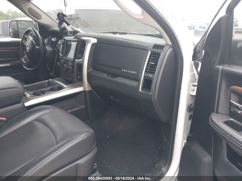 2017 Ram 3500 Laramie Mega Cab 4X4 6'4 Box VIN: 3C63RRML7HG577733 Lot: 39435993