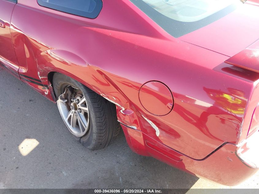 2005 Ford Mustang V6 Deluxe/V6 Premium VIN: 1ZVFT80N055239048 Lot: 39436096