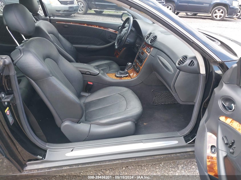 2004 Mercedes-Benz Clk 320 VIN: WDBTJ65J54F110252 Lot: 39436201