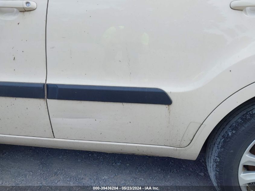 2013 Kia Soul + VIN: KNDJT2A64D7766062 Lot: 39436204