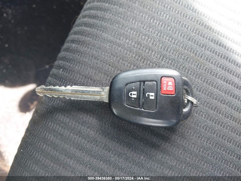 2017 Toyota Rav4 Le VIN: JTMBFREVXHJ131586 Lot: 39436380