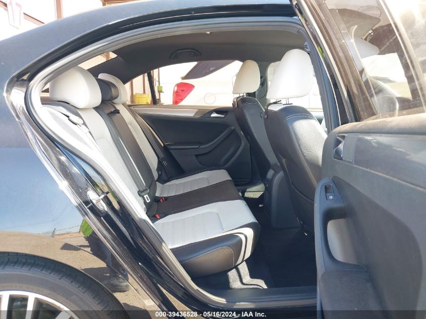 2016 Volkswagen Jetta 1.8T Sport VIN: 3VWD17AJ7GM407350 Lot: 39436528