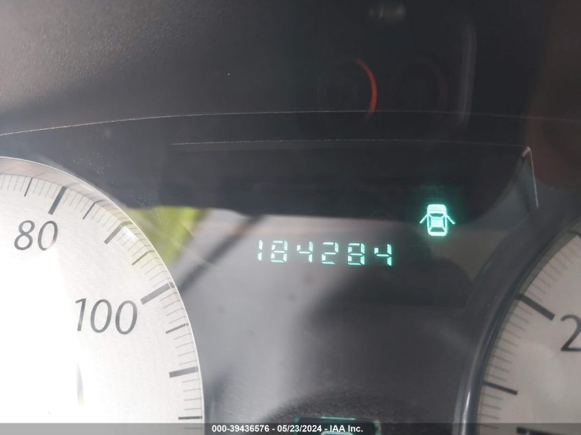 2008 Chrysler 300 Lx VIN: 2C3KA43R48H136151 Lot: 39744914