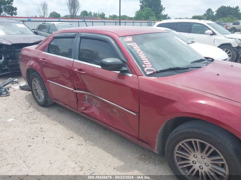 2008 Chrysler 300 Lx VIN: 2C3KA43R48H136151 Lot: 39744914