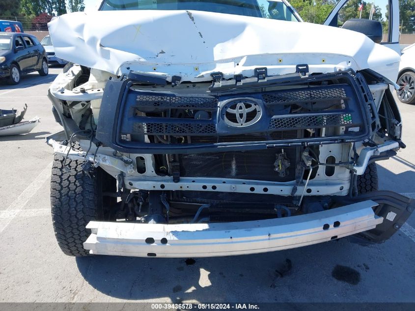2013 Toyota Tundra Grade 5.7L V8 VIN: 5TFTY5F14DX008117 Lot: 39436578