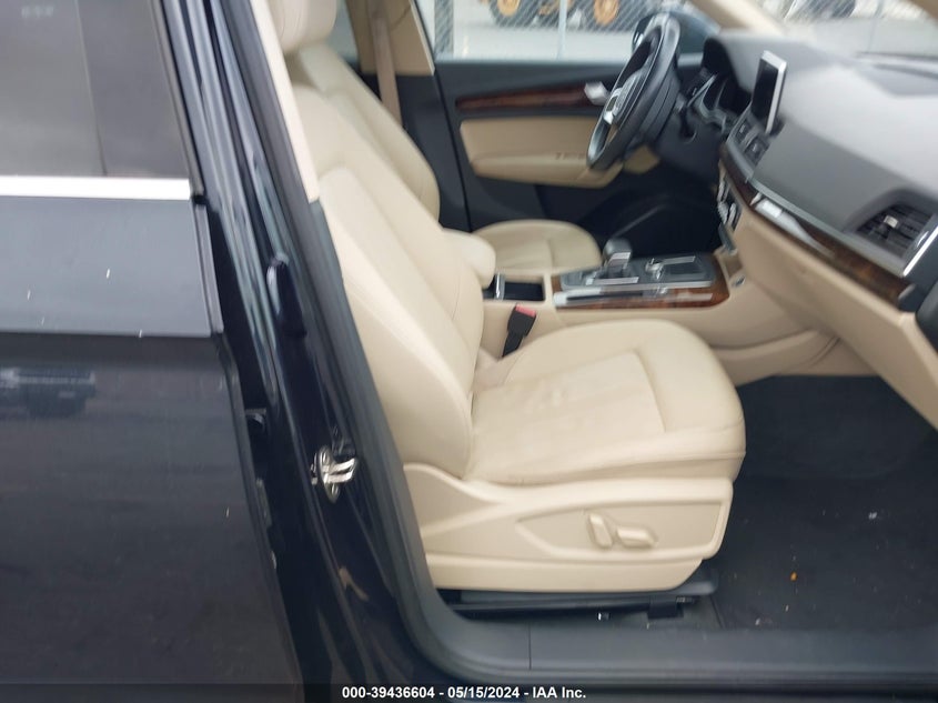 2018 AUDI Q5 2.0T PREMIUM/2.0T TECH PREMIUM - WA1BNAFY7J2086601