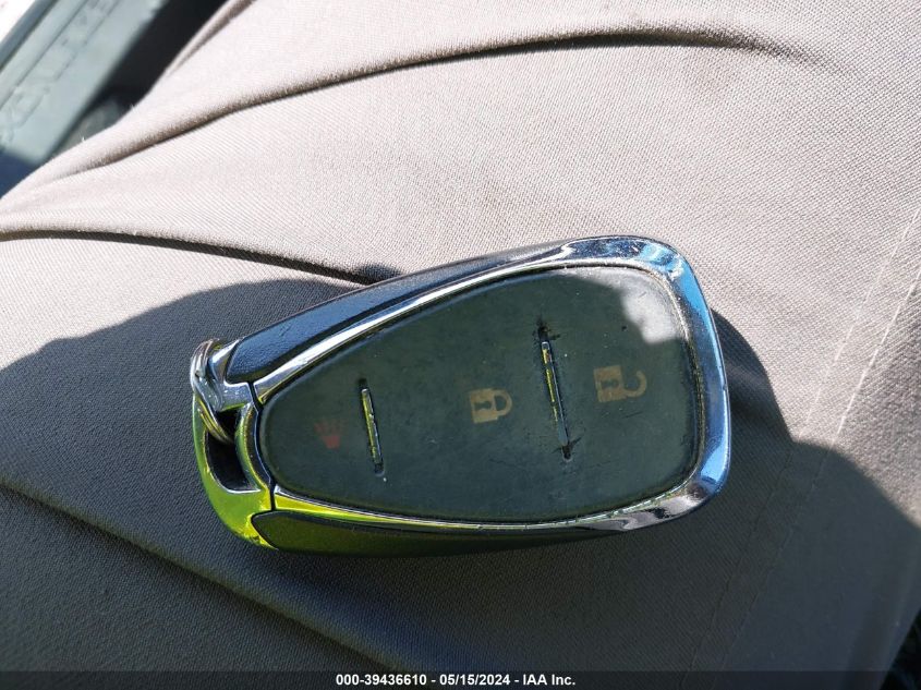 2019 Chevrolet Equinox Lt VIN: 2GNAXKEVXK6122754 Lot: 39436610