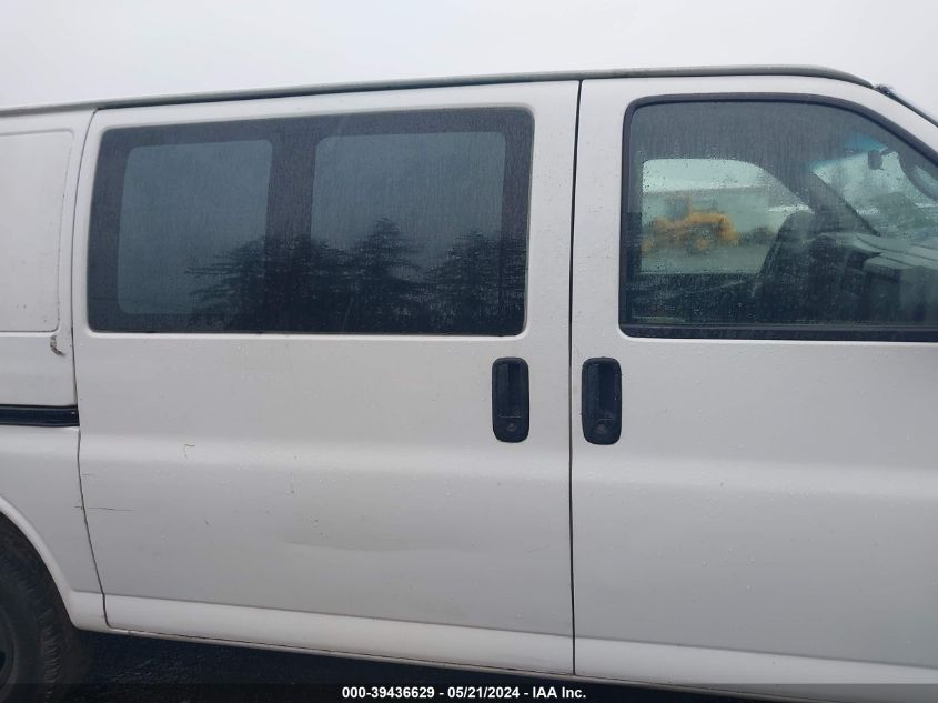 2007 Chevrolet Express Work Van VIN: 1GCGG25V671163301 Lot: 39436629