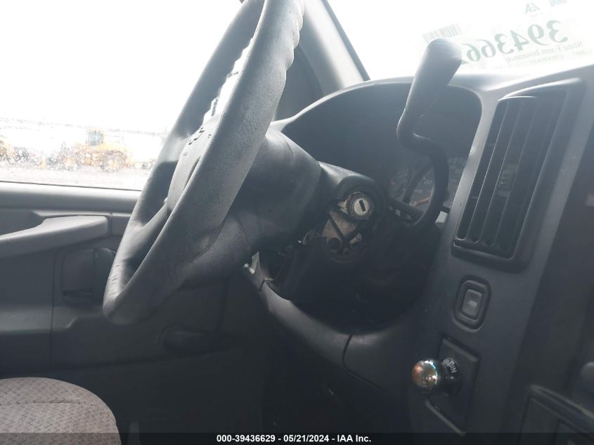 2007 Chevrolet Express Work Van VIN: 1GCGG25V671163301 Lot: 39436629