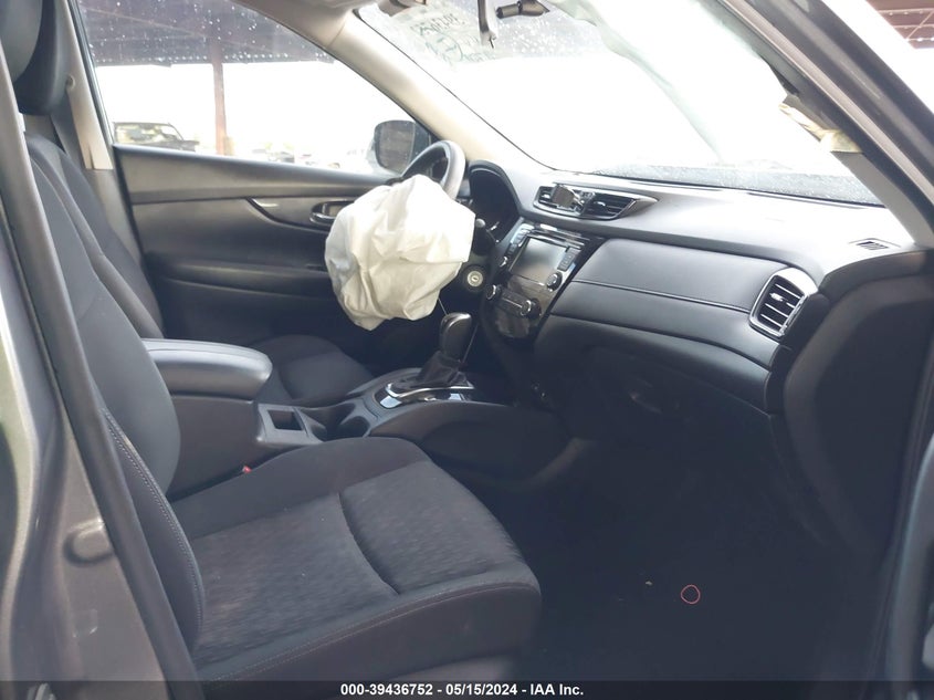 VIN JN8AT2MT2JW459612 2018 NISSAN ROGUE S