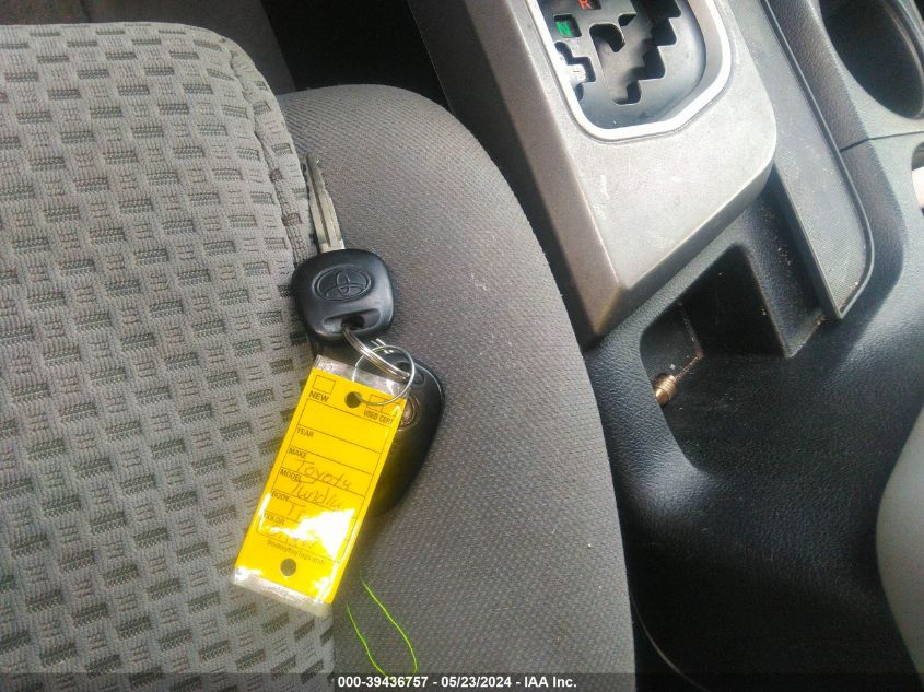 2010 Toyota Tundra Grade 4.6L V8 VIN: 5TFEM5F16AX002738 Lot: 39436757