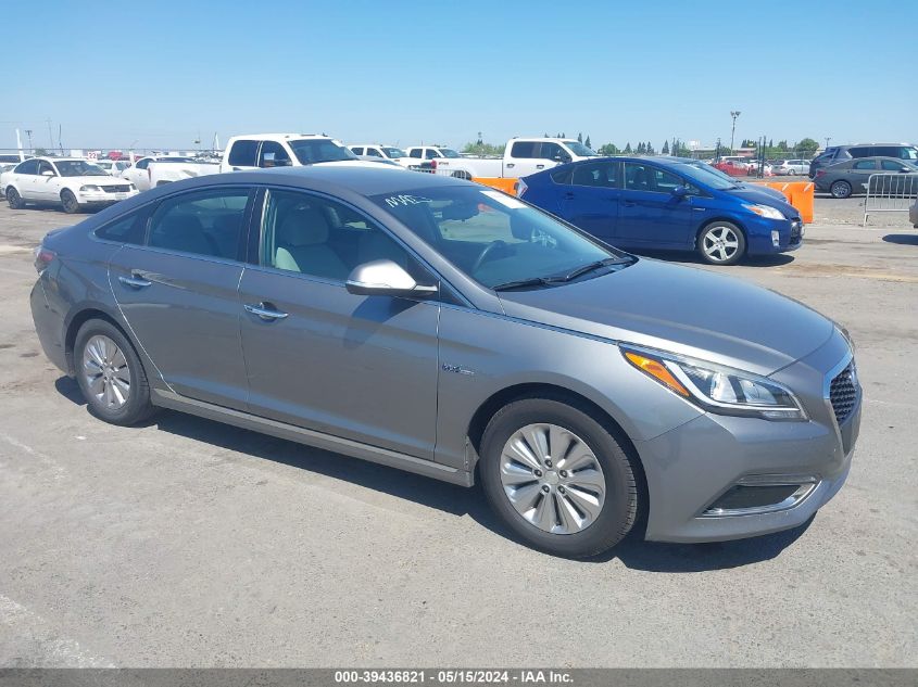 2017 Hyundai Sonata Hybrid Se VIN: KMHE24L37HA061165 Lot: 39436821