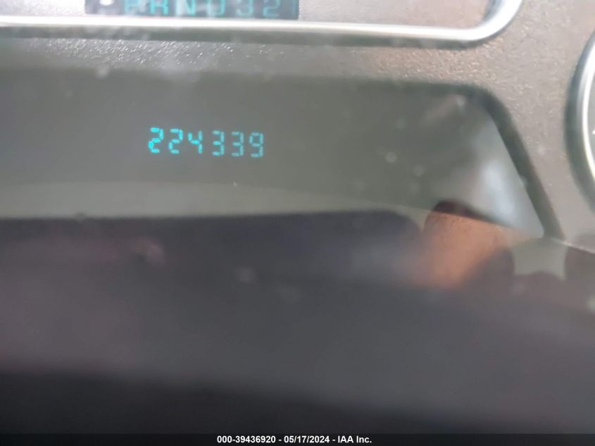 2005 GMC Envoy Sle VIN: 1GKDT13S752294153 Lot: 39436920