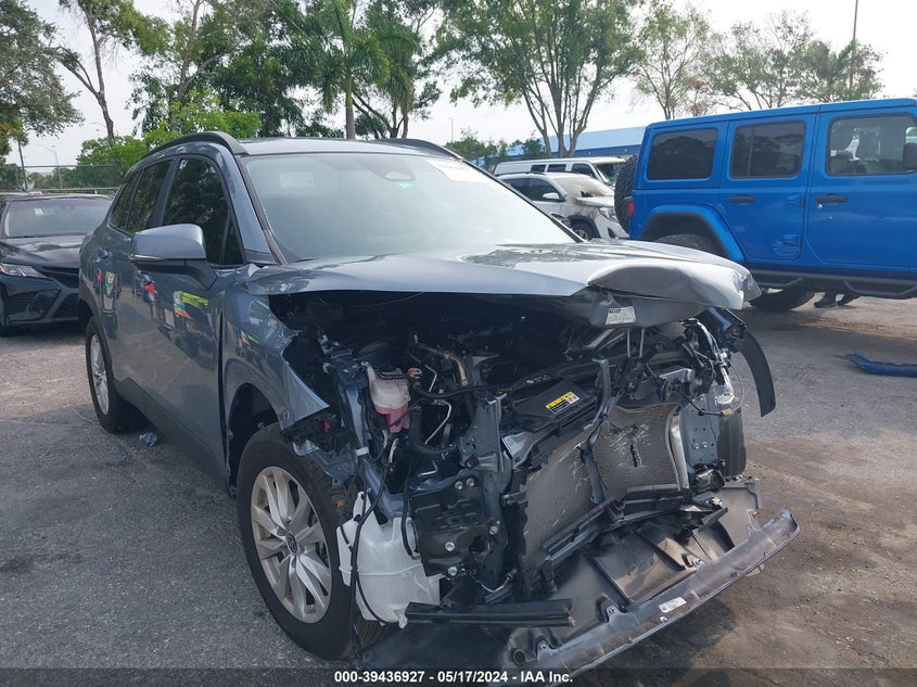 2023 Toyota Corolla Cross Le VIN: 7MUCAAAG7PV042805 Lot: 39436927