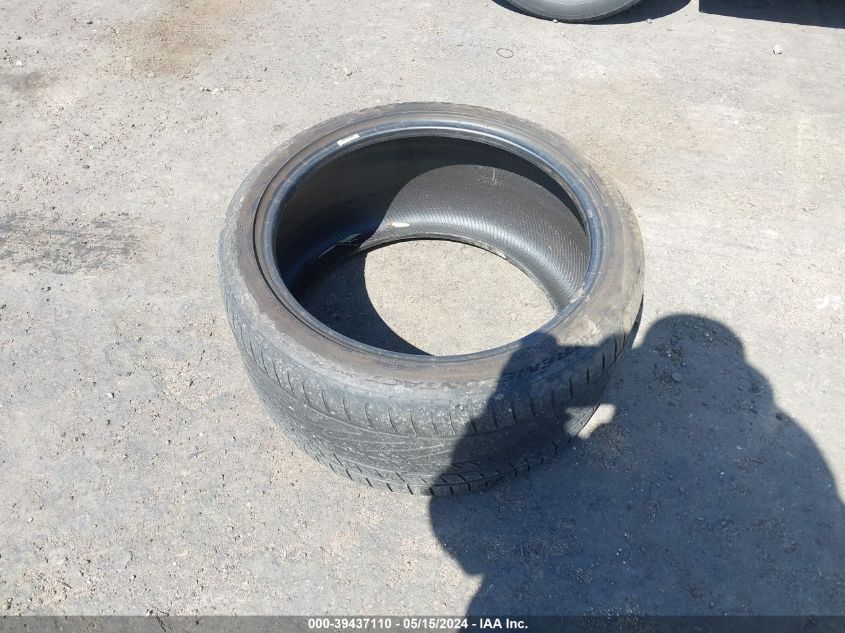 2011 BMW 550I VIN: WBAFR9C5XBC758454 Lot: 39437110