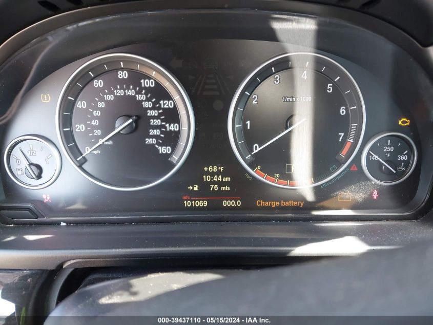 2011 BMW 550I VIN: WBAFR9C5XBC758454 Lot: 39437110