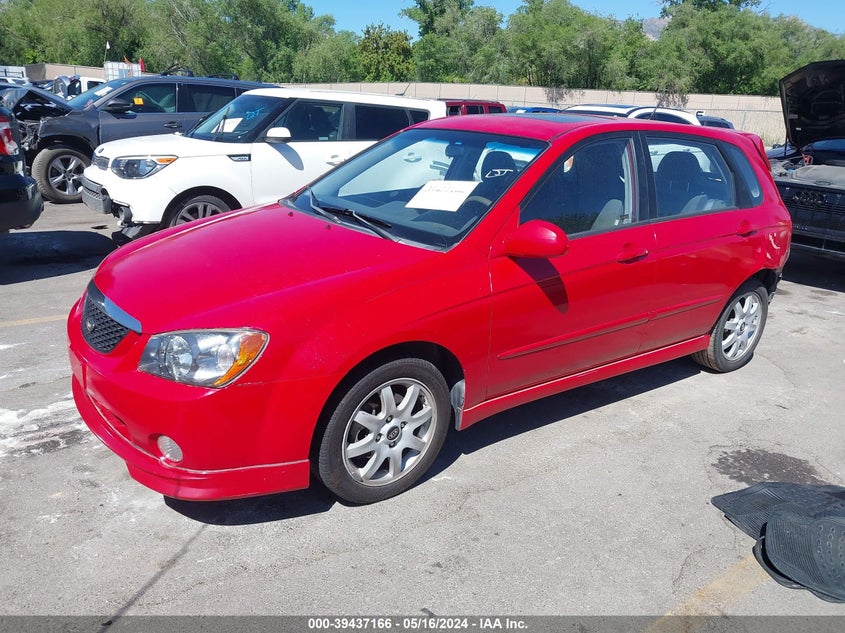 2005 Kia Spectra5 VIN: KNAFE161455081402 Lot: 39437166