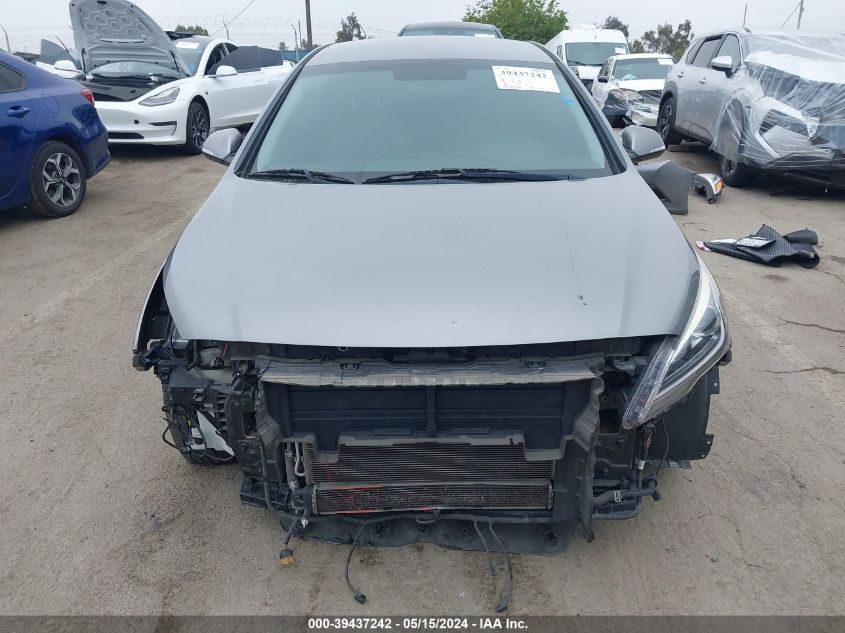 2017 Hyundai Sonata Hybrid Se VIN: KMHE24L14HA055516 Lot: 39437242