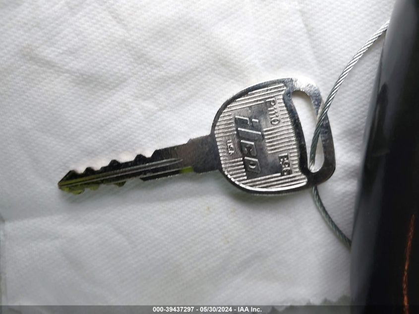 2004 Chevrolet Silverado 2500 Ls VIN: 1GCGK23U04F106308 Lot: 39437297