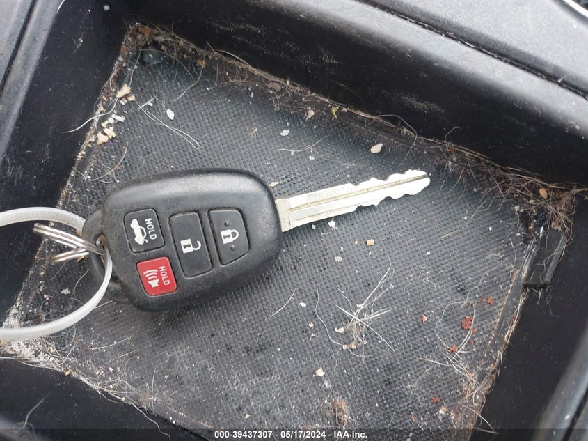 2016 Toyota Camry Se VIN: 4T1BF1FK8GU152547 Lot: 39437307