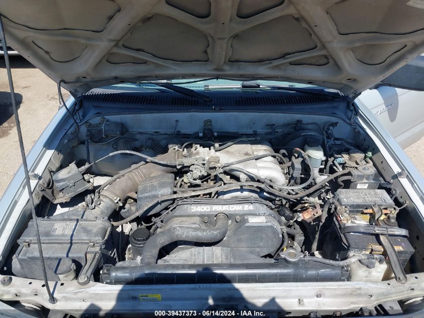 2001 Toyota Tacoma Base V6 VIN: 5TEWN72NX1Z851804 Lot: 39437373