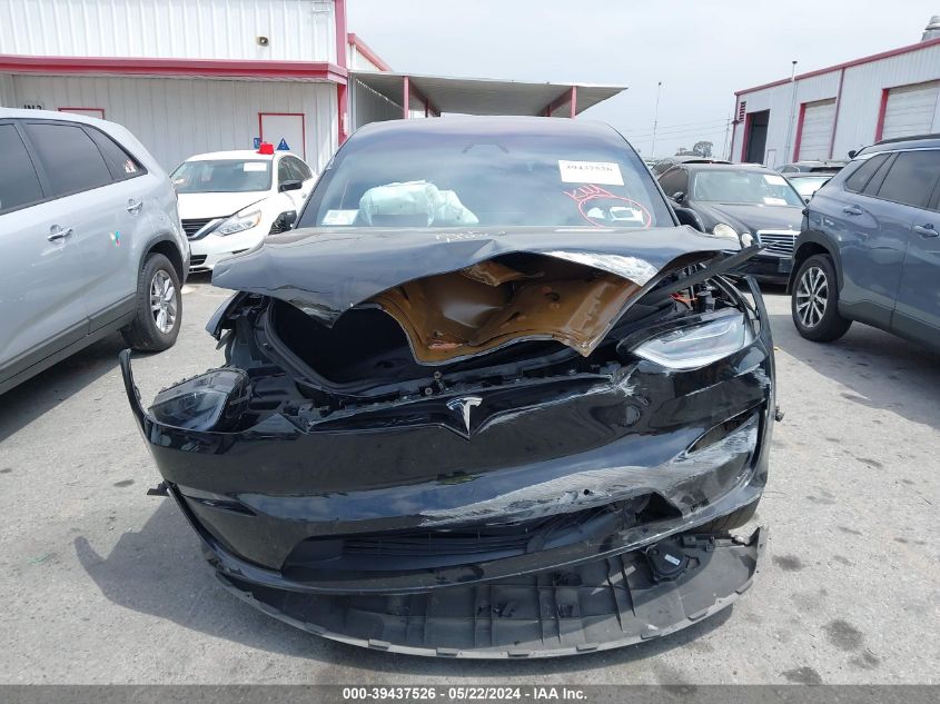 2021 Tesla Model X Long Range Dual Motor All-Wheel Drive VIN: 5YJXCBE54MF327451 Lot: 39437526