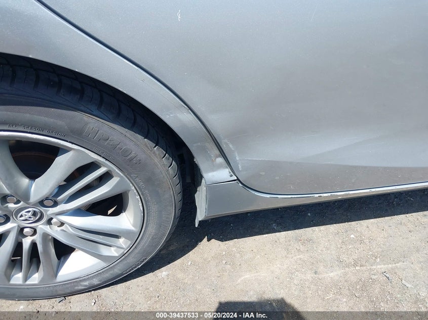 2015 Toyota Camry Se VIN: 4T1BF1FK1FU027856 Lot: 39437533