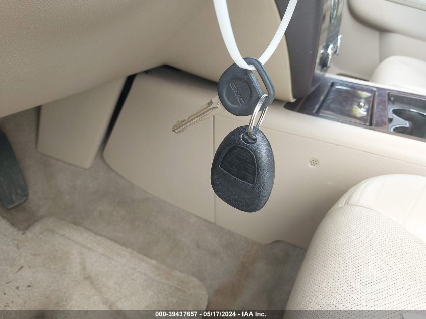 2011 GMC Yukon Denali VIN: 1GKS2EEF5BR251371 Lot: 39437657