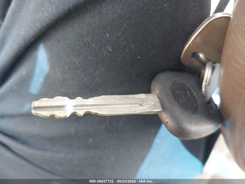 2003 Toyota Sienna Ce VIN: 4T3ZF19CX3U509506 Lot: 39437722