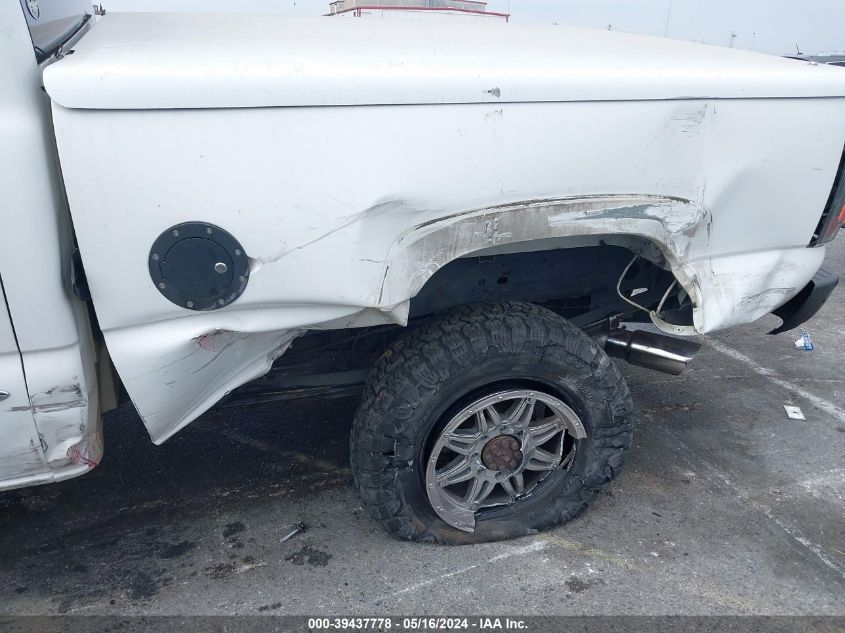 2003 GMC Sierra 2500Hd Sle VIN: 1GTHC23113F109689 Lot: 39437778