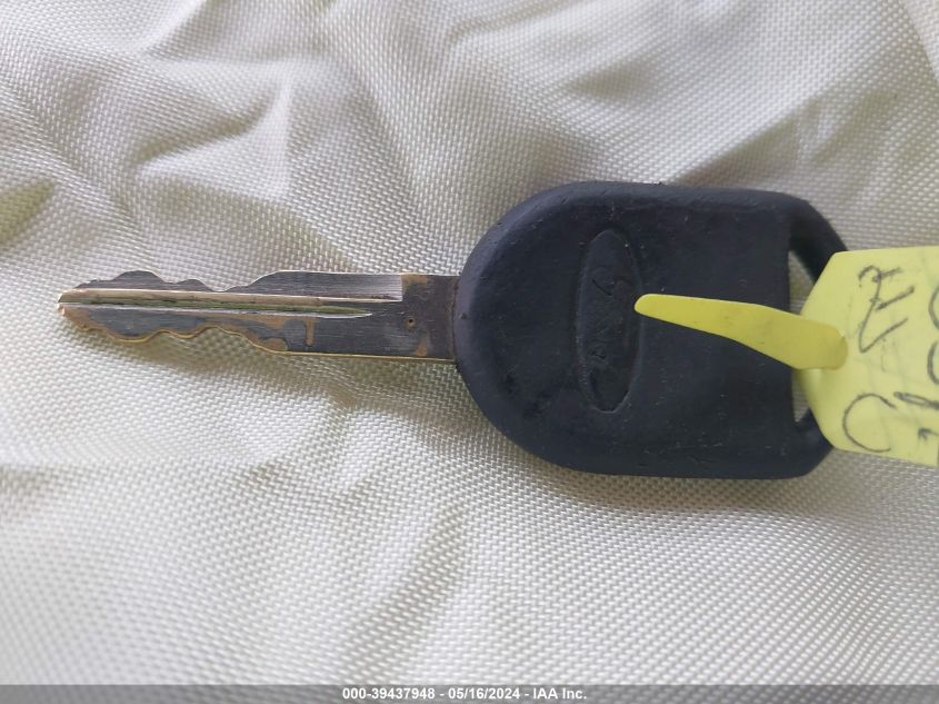 2005 Ford F-150 Lariat/Xlt VIN: 1FTPW12555KE82648 Lot: 39437948