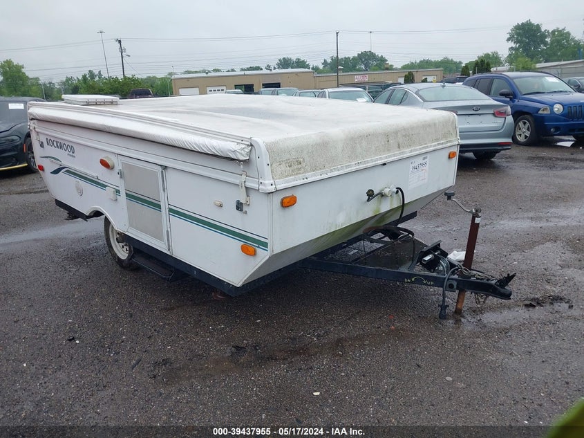 2005 FOREST RIVER ROCKWOOD FREEDOM