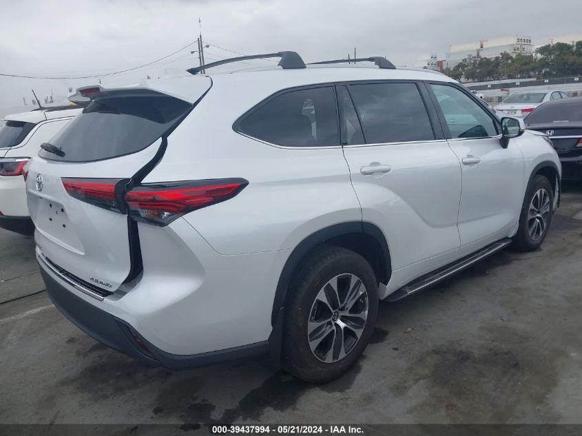 2022 Toyota Highlander Xle VIN: 5TDGZRBH0NS211893 Lot: 39437994