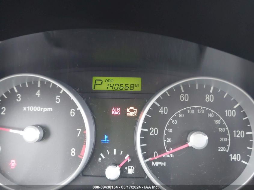 2008 Hyundai Accent Gs VIN: KMHCM36C68U104819 Lot: 39438134