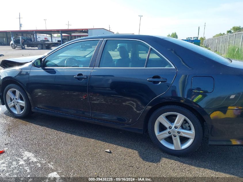 2014 Toyota Camry Se VIN: 4T1BF1FK8EU425726 Lot: 39438228