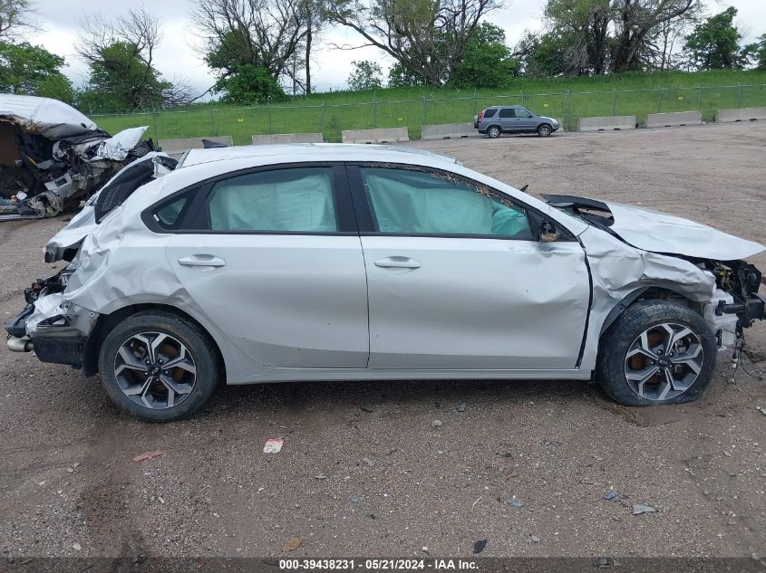 2021 Kia Forte Lxs VIN: 3KPF24AD0ME363330 Lot: 39438231