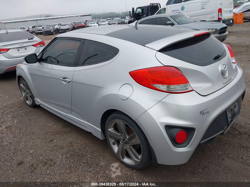 2013 Hyundai Veloster Turbo W/Blue VIN: KMHTC6AE2DU171974 Lot: 39438329