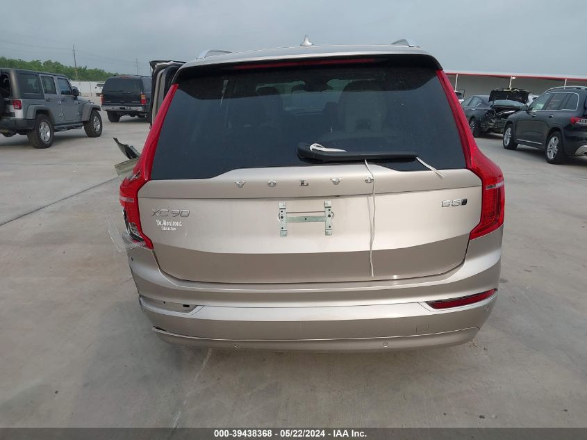 2023 Volvo Xc90 B5 Core VIN: YV4L12PV3P1962883 Lot: 39438368