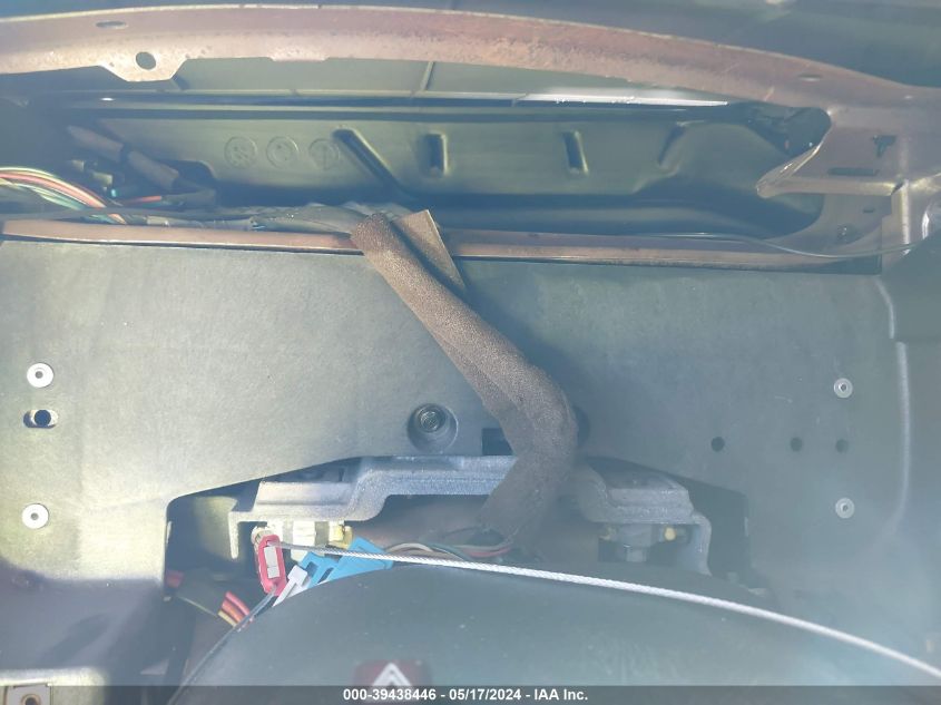 2000 GMC Sierra 1500 Sl VIN: 2GTEC19T0Y1229911 Lot: 39438446