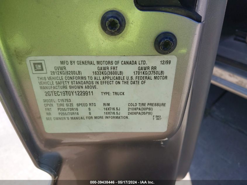 2000 GMC Sierra 1500 Sl VIN: 2GTEC19T0Y1229911 Lot: 39438446