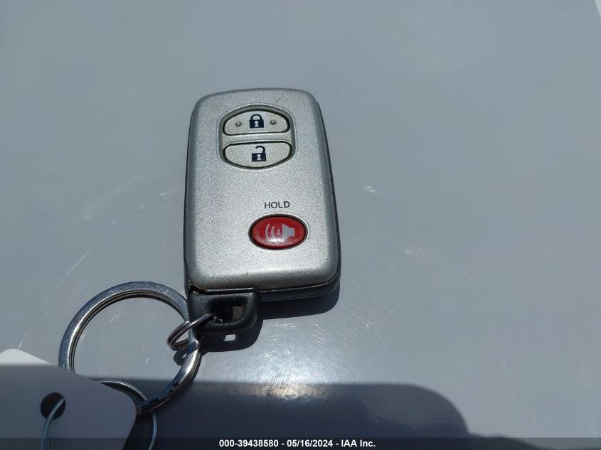 2014 Toyota 4Runner Limited/Sr5/Sr5 Premium VIN: JTEZU5JR6E5065592 Lot: 39438580