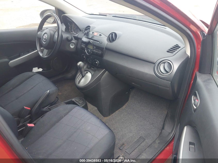 2014 Mazda Mazda2 Sport VIN: JM1DE1KZ0E0186909 Lot: 39438583