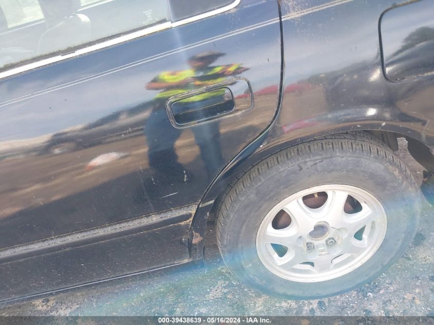 1999 Toyota Camry Le VIN: 4T1BG22K8XU545344 Lot: 39438639